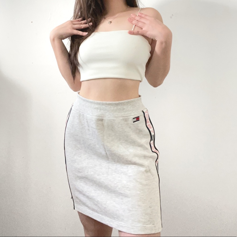 Tommy Hilfiger skirt